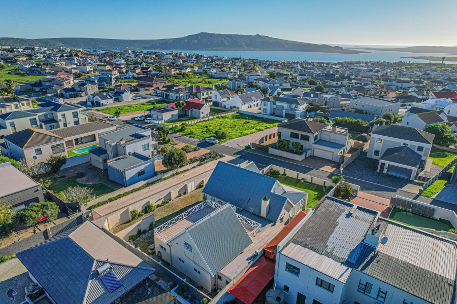 4 Bedroom Property for Sale in Myburgh Park Western Cape